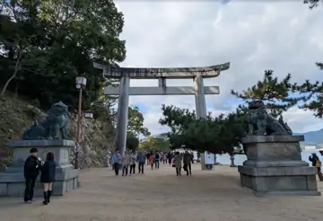 嚴島神社