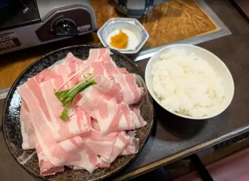 薩摩六白亭 上通店