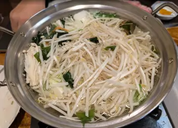 薩摩六白亭 上通店